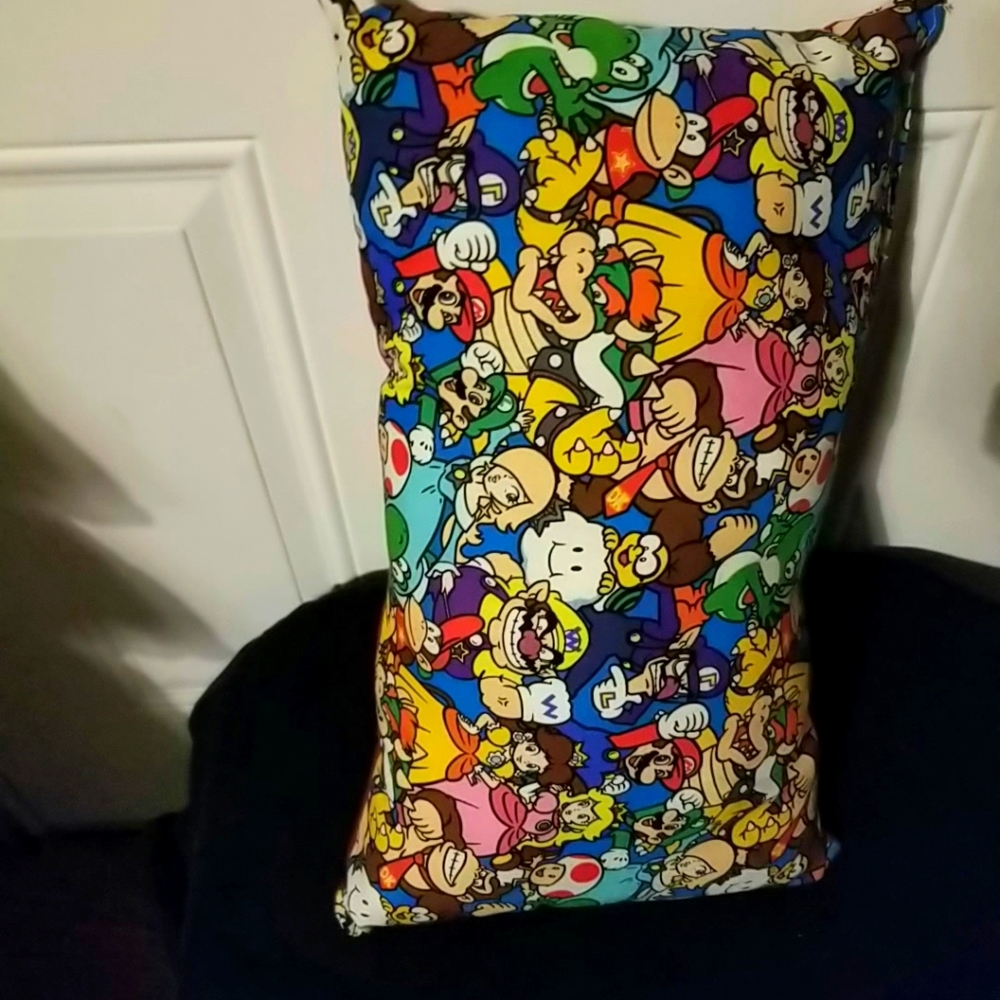 Nintendo pillows - Picture 4 of 6